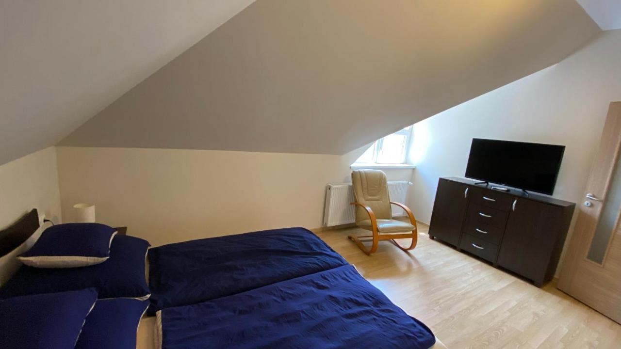 Korall Apartman Balatonfůzfő المظهر الخارجي الصورة