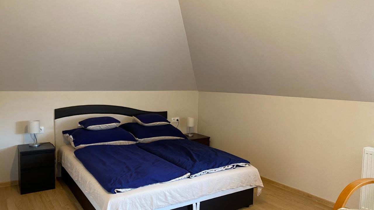 Korall Apartman Balatonfůzfő المظهر الخارجي الصورة