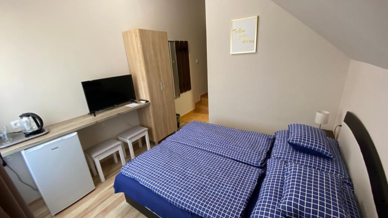Korall Apartman Balatonfůzfő المظهر الخارجي الصورة