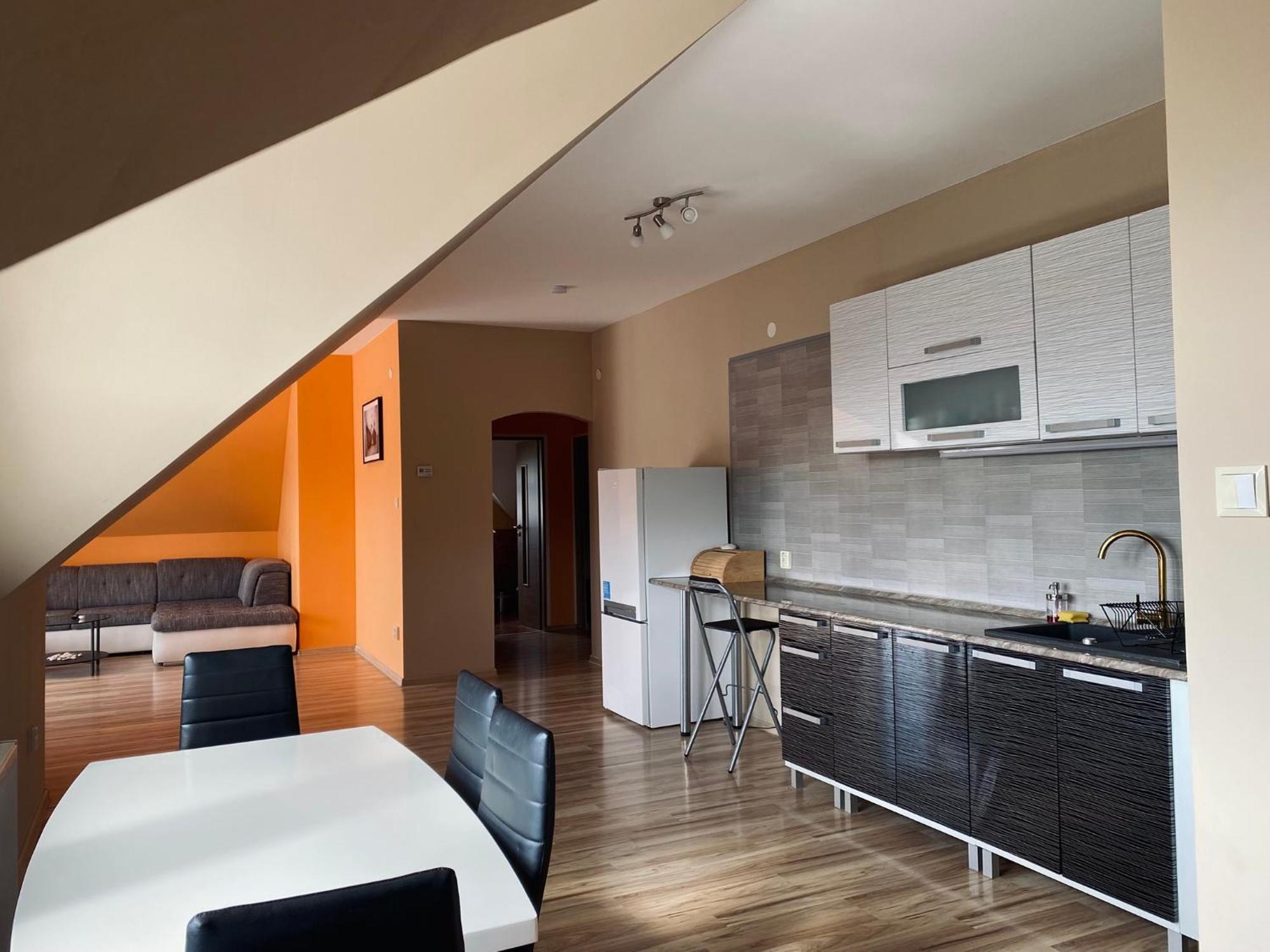 Korall Apartman Balatonfůzfő المظهر الخارجي الصورة