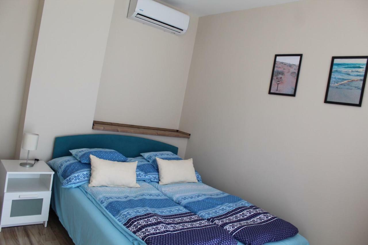 Korall Apartman Balatonfůzfő المظهر الخارجي الصورة